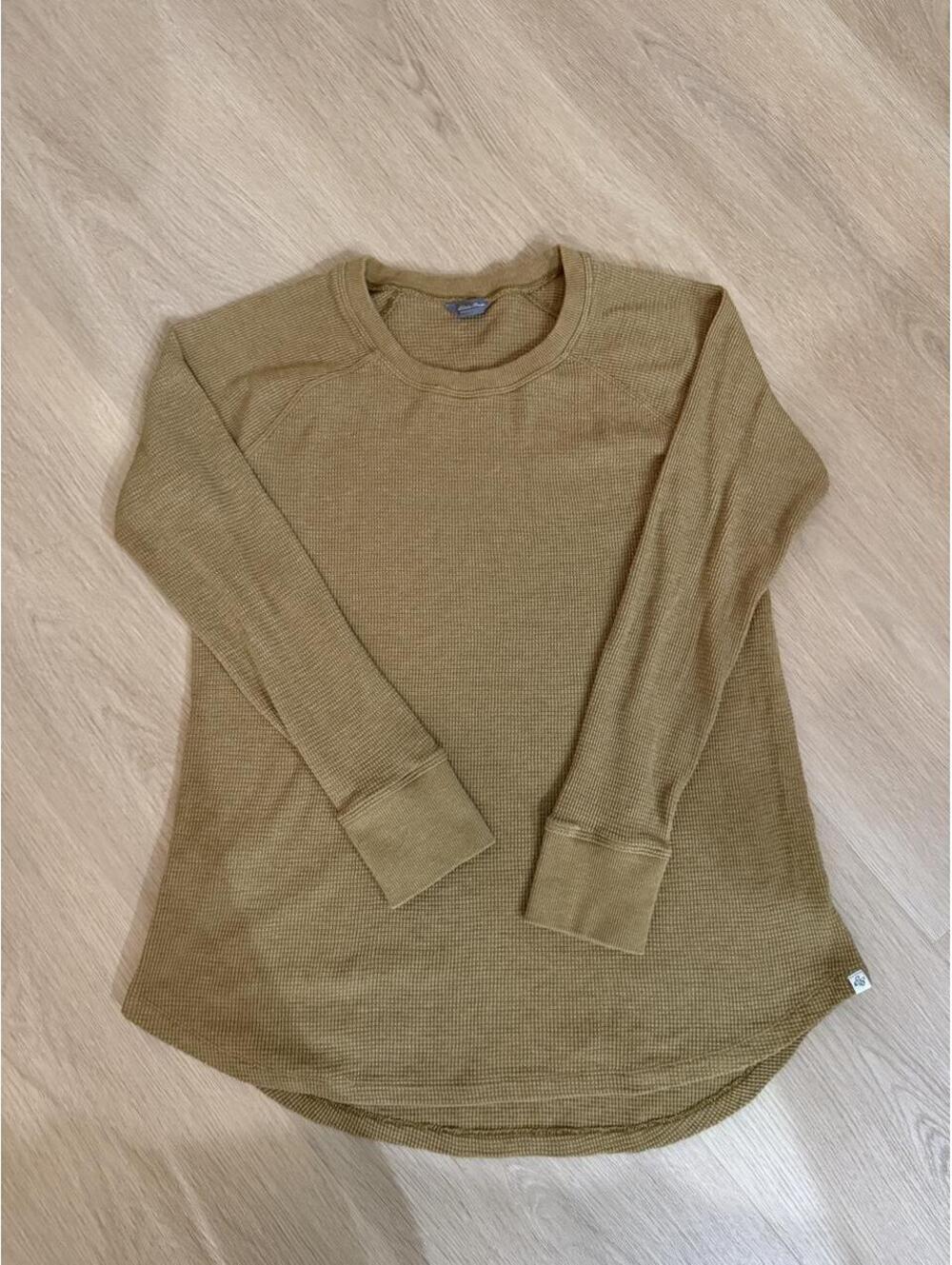 Eddie Bauer Waffle Knit Thermal Crew Neck Top Medium